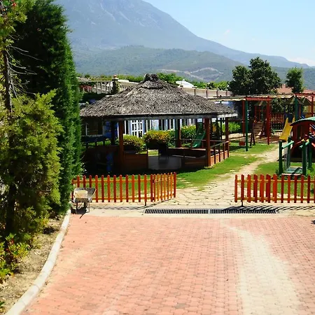 金色之城度假村 度假村 5*