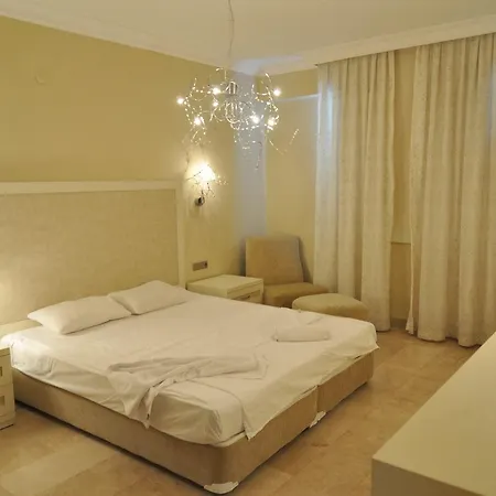 Üdülőközpont Goldcity 5*